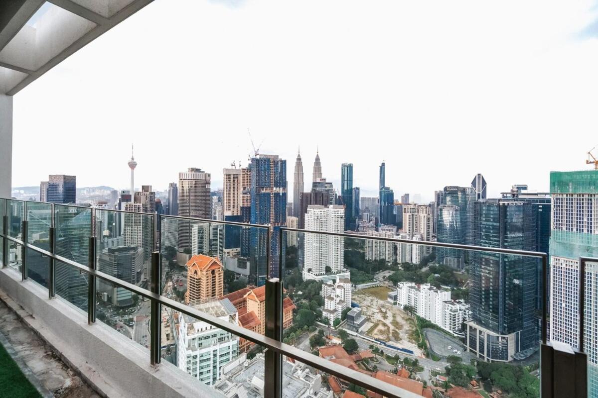 Modern Art 2br Agile Bukit Bintang By Rumabnb *