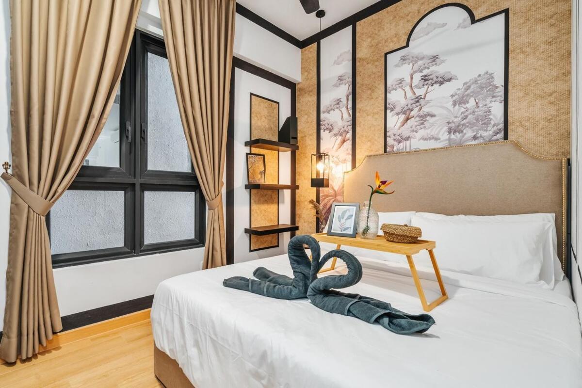 Modern Art 2br Agile Bukit Bintang By Rumabnb